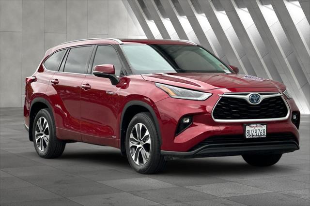 2021 Toyota Highlander Hybrid XLE