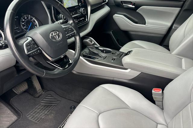 2021 Toyota Highlander Hybrid XLE