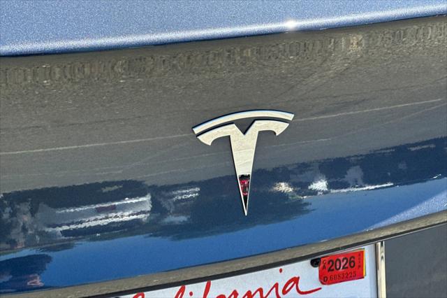 2022 Tesla Model 3 Rear-Wheel Drive