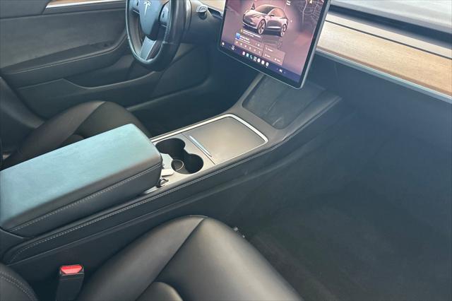 2022 Tesla Model 3 Rear-Wheel Drive