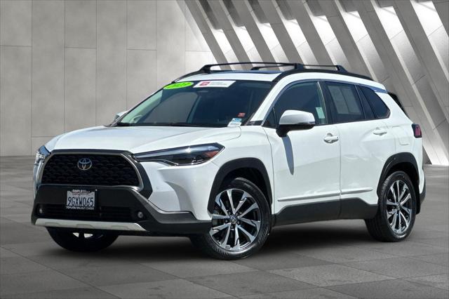 2023 Toyota Corolla Cross XLE