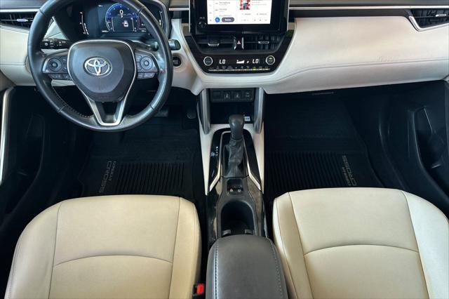 2023 Toyota Corolla Cross XLE