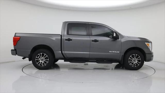 2023 Nissan Titan Crew Cab SV 4x4