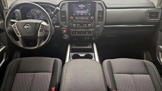 2023 Nissan Titan Crew Cab SV 4x4