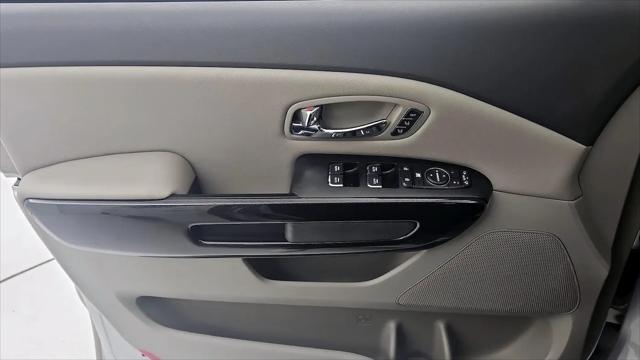 2016 Kia Sedona EX