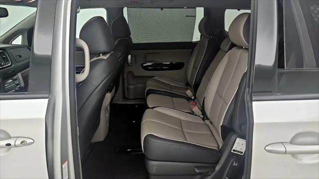2016 Kia Sedona EX
