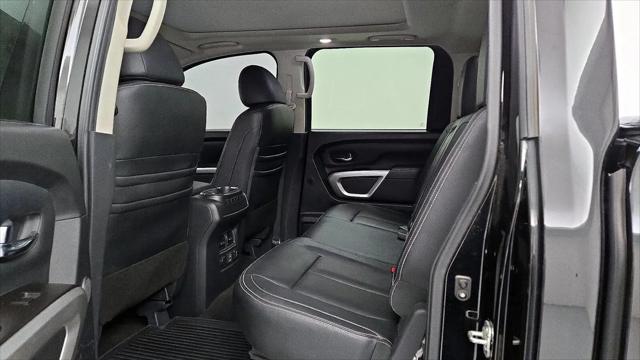 2020 Nissan Titan Crew Cab SL 4x4