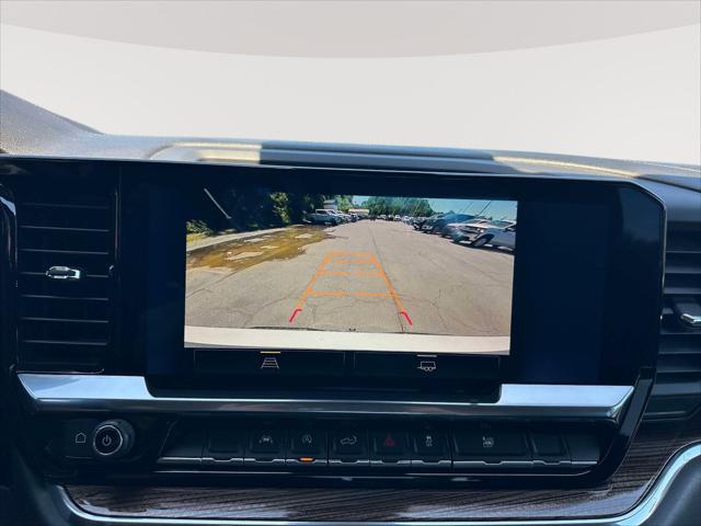 2023 Chevrolet Silverado 1500 4WD Crew Cab Standard Bed LT