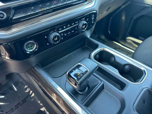 2023 Chevrolet Silverado 1500 4WD Crew Cab Standard Bed LT