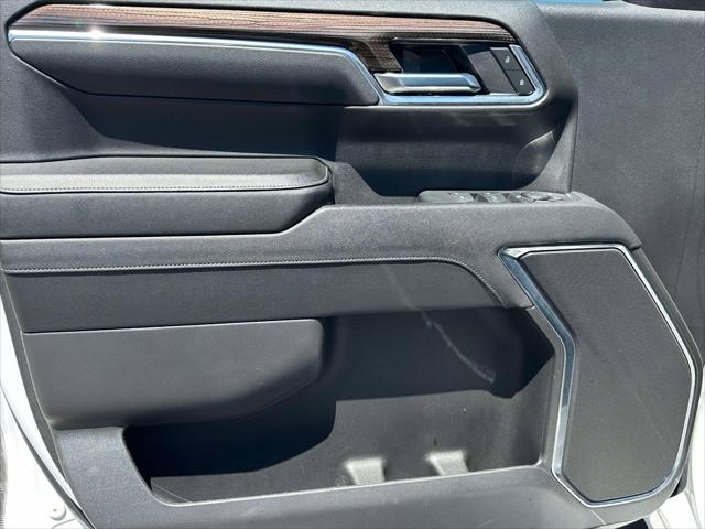 2023 Chevrolet Silverado 1500 4WD Crew Cab Standard Bed LT