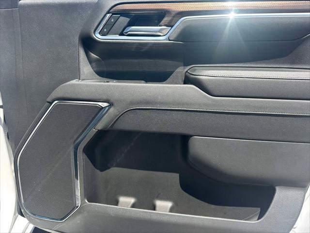 2023 Chevrolet Silverado 1500 4WD Crew Cab Standard Bed LT
