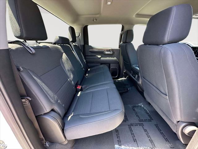 2023 Chevrolet Silverado 1500 4WD Crew Cab Standard Bed LT