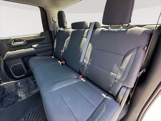2023 Chevrolet Silverado 1500 4WD Crew Cab Standard Bed LT