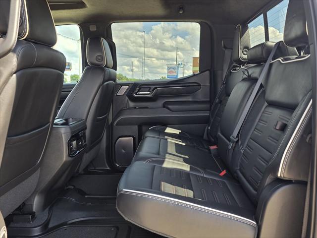 2022 GMC Sierra 1500 4WD Crew Cab Short Box AT4X