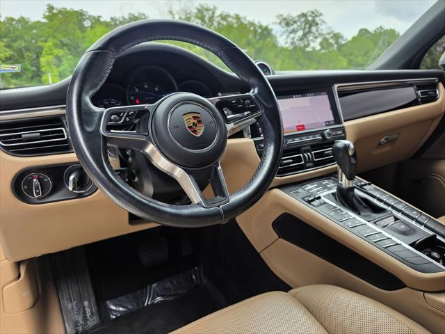 2020 Porsche Macan Unknown