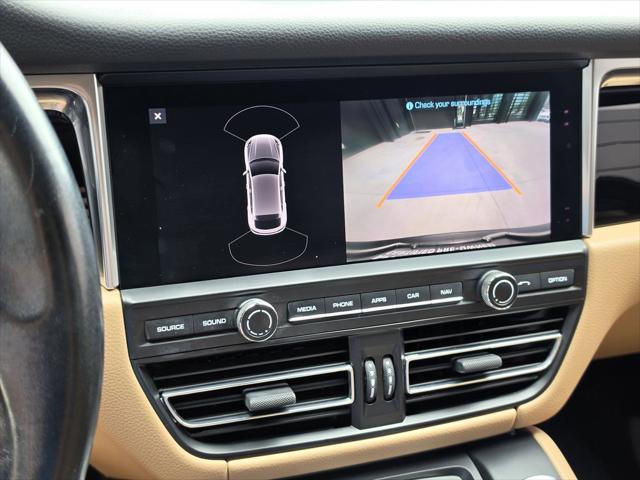 2020 Porsche Macan Unknown