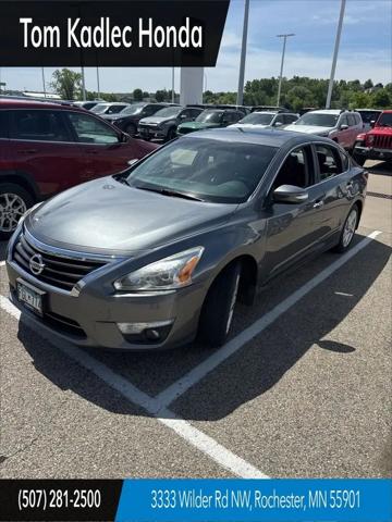 2015 Nissan Altima 2.5 SL for sale in Rochester, MN