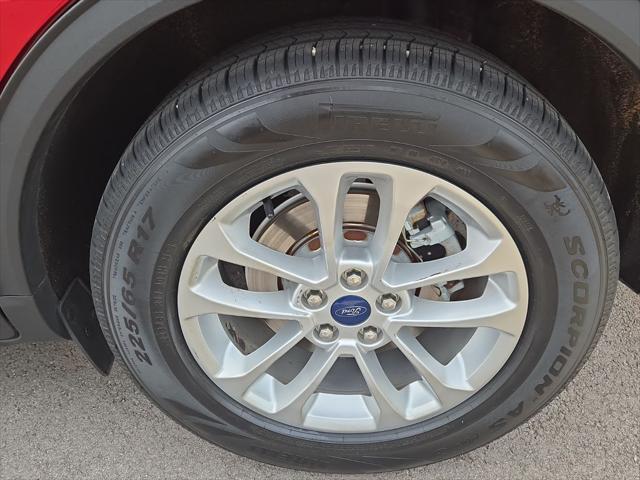2020 Ford Escape SE