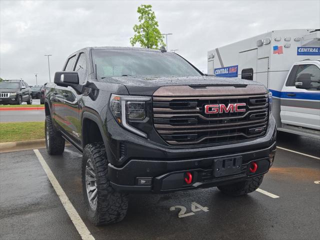 2022 GMC Sierra 1500 4WD Crew Cab Short Box AT4X