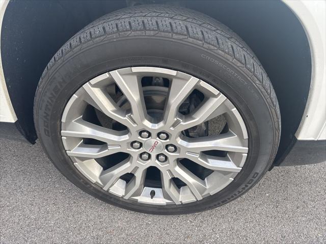 2024 GMC Acadia FWD Denali