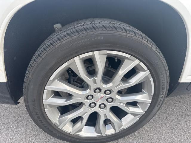 2024 GMC Acadia FWD Denali