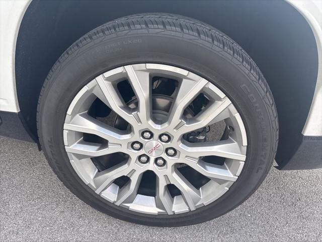2024 GMC Acadia FWD Denali