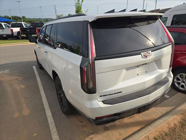 2022 Cadillac Escalade ESV 4WD Premium Luxury