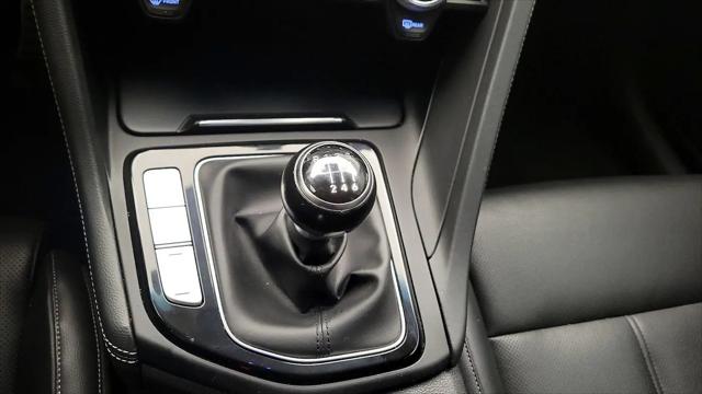 2021 Genesis G70 2.0T RWD Manual