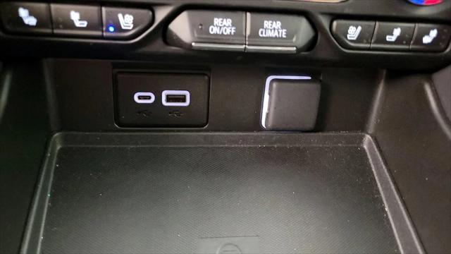 2024 GMC Yukon 4WD AT4