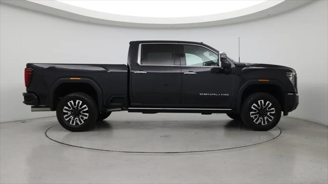 2026 GMC Sierra 2500HD Crew Cab, Standard Bed, Denali Ultimate, 4WD