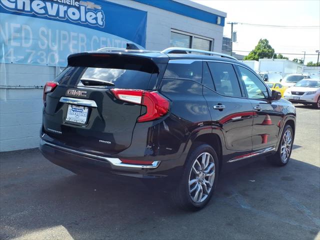 2023 GMC Terrain AWD Denali
