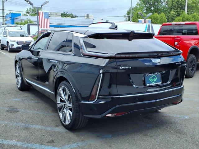 2025 Cadillac iQ Luxury 3 RWD