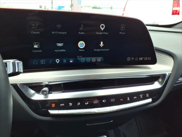 2025 Cadillac iQ Luxury 3 RWD