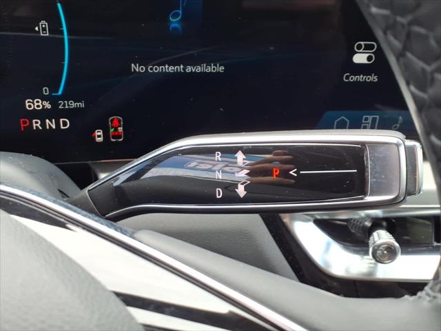 2025 Cadillac iQ Luxury 3 RWD