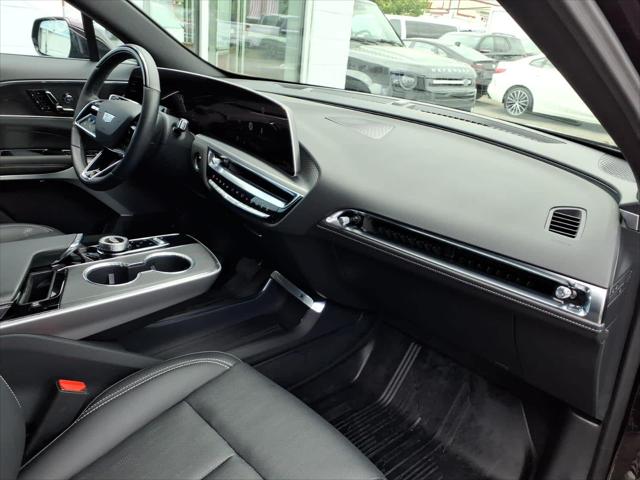 2025 Cadillac iQ Luxury 3 RWD