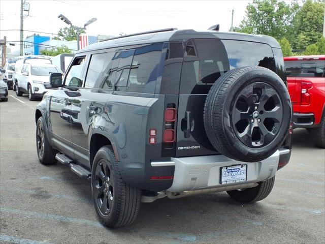 2024 Land Rover Defender 110 P300