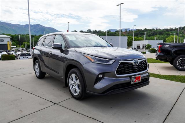 2021 Toyota Highlander Hybrid LE