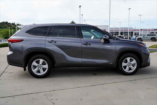 2021 Toyota Highlander Hybrid LE