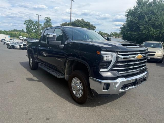 2024 Chevrolet Silverado 2500HD 4WD Crew Cab Standard Bed LTZ