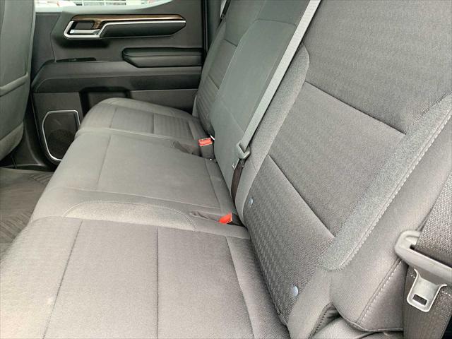2022 Chevrolet Silverado 1500 4WD Crew Cab Short Bed RST