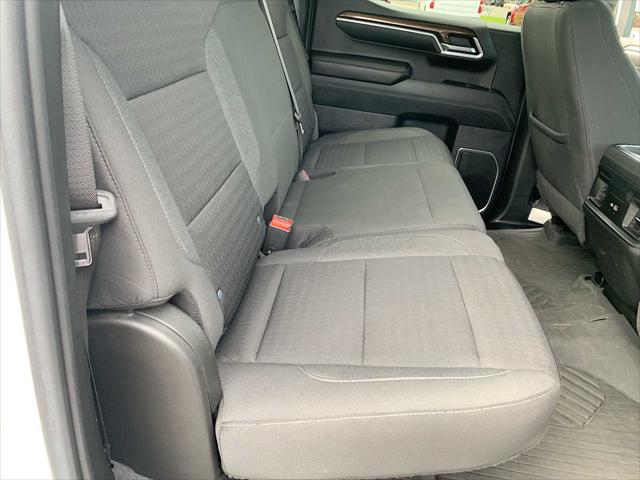 2022 Chevrolet Silverado 1500 4WD Crew Cab Short Bed RST