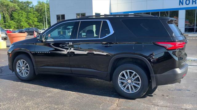 2023 Chevrolet Traverse AWD LT Cloth