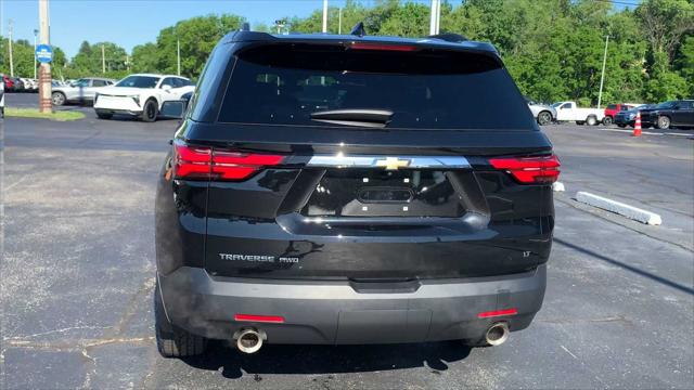 2023 Chevrolet Traverse AWD LT Cloth