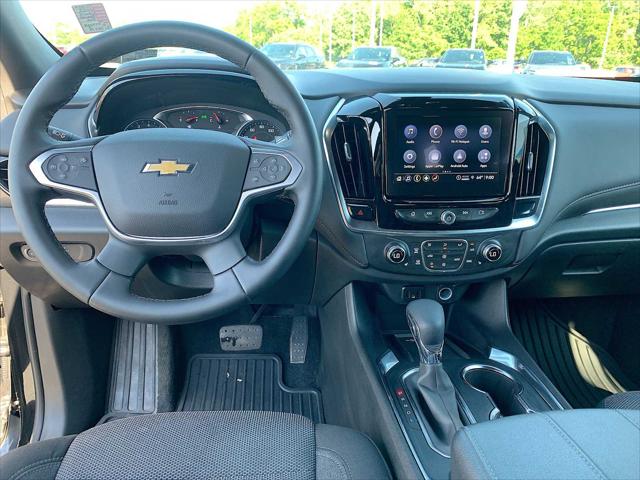 2023 Chevrolet Traverse AWD LT Cloth