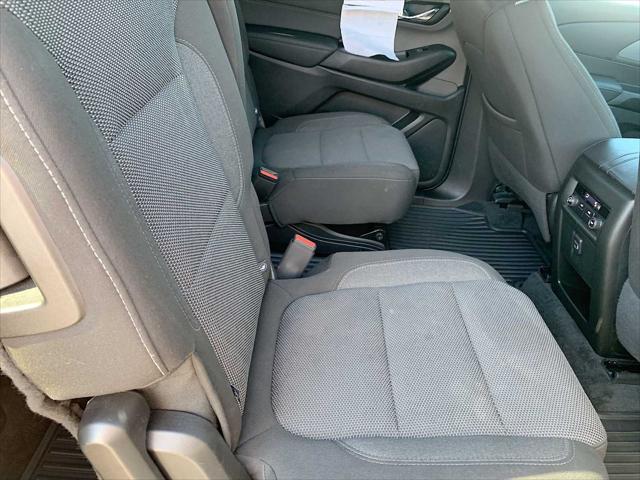 2023 Chevrolet Traverse AWD LT Cloth
