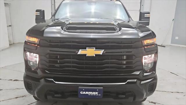 2025 Chevrolet Silverado 2500HD 4WD Crew Cab Standard Bed Custom