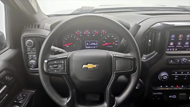 2025 Chevrolet Silverado 2500HD 4WD Crew Cab Standard Bed Custom