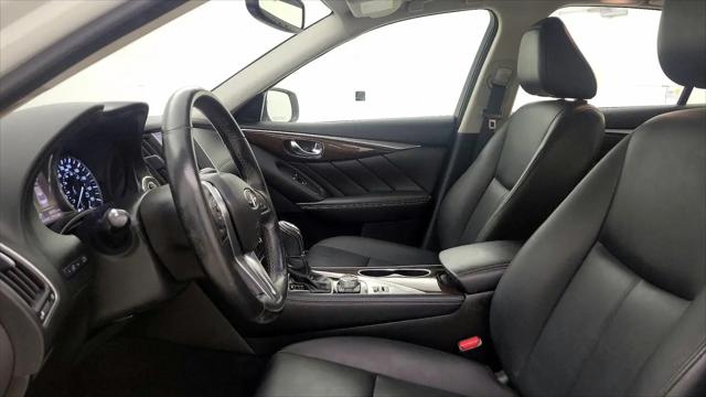 2018 INFINITI Q50 2.0t LUXE