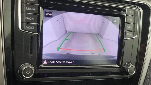 2019 Volkswagen Passat 2.0T Wolfsburg Edition