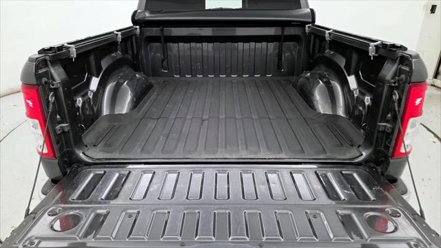 2022 Ram 1500 Big Horn Crew Cab 4x4 5'7" Box